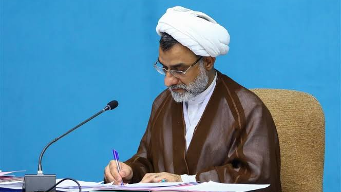 مدیریت جهادی و تلاش های شبانه روزی هلال احمر شایسته تقدیر است