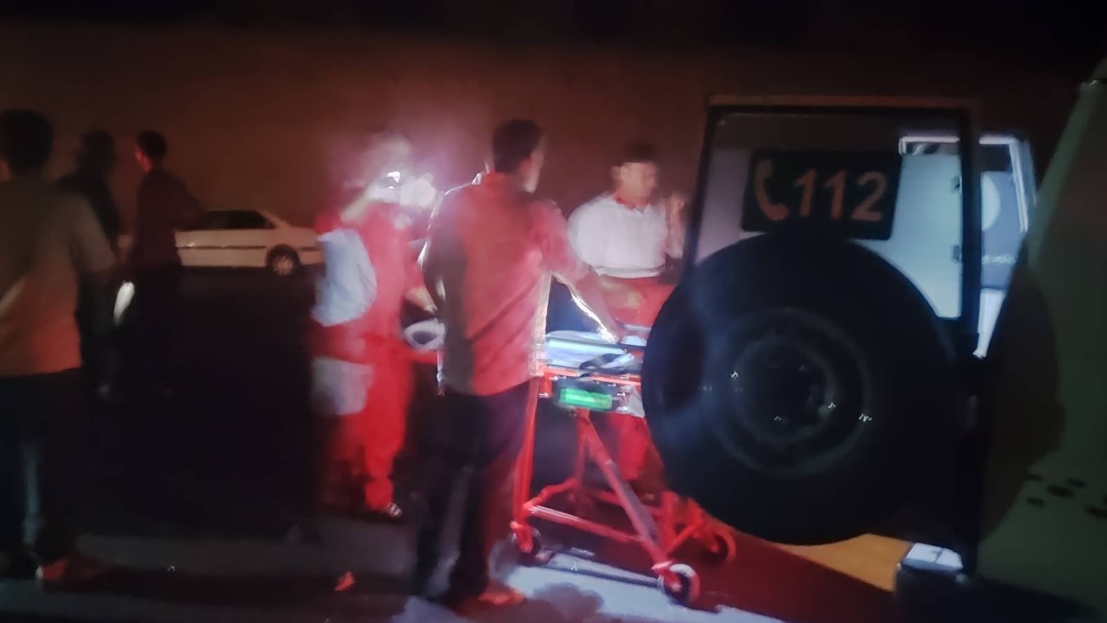 امدادرسانی در صحنه تصادف زنجیرهای در محور درهشهر به پلدختر
