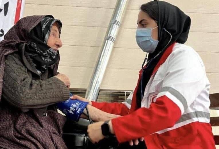 بهرهمندی بیش از ٢۵٠٠ نفر از خدمات کاروانهای سلامت هلالاحمر در سیستانوبلوچستان