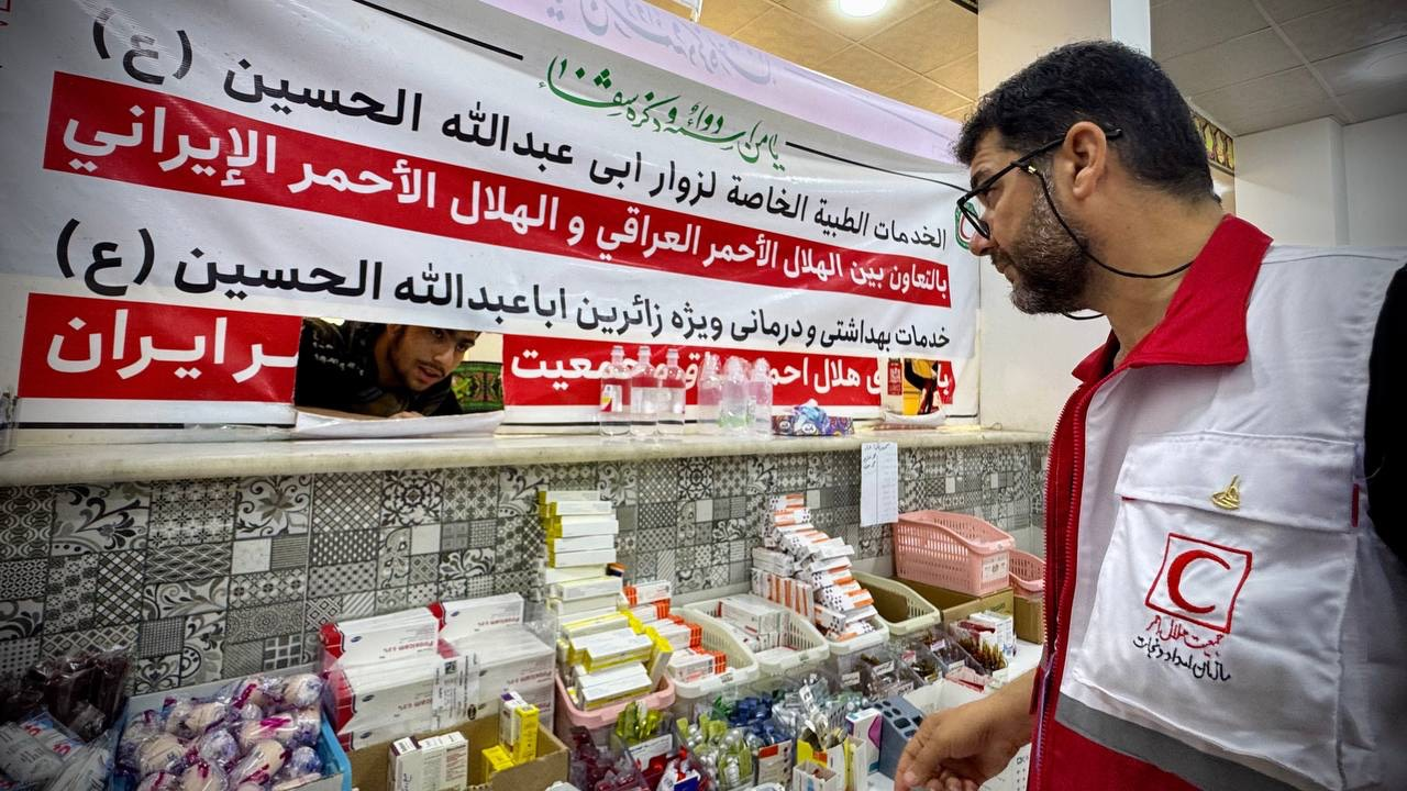 وقتی عشق روپوش سفید میپوشد / روایتی از خدمت پرستاران داوطلب هلالاحمر در اربعین