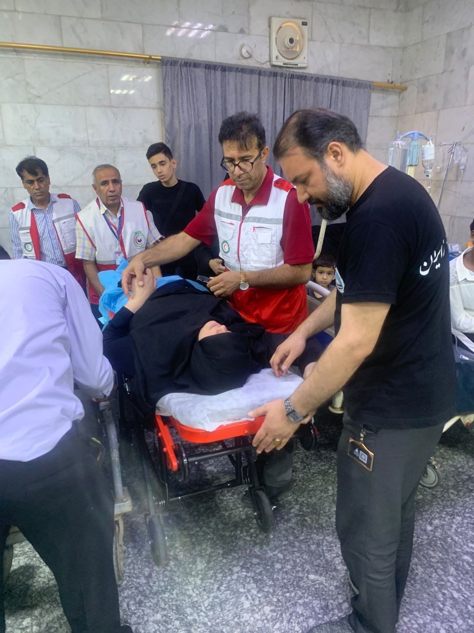 مصدومیت ۱۰ زائر ایرانی در ۲ تصادف در عراق/ واژگونی اتوبوس در جاده نجف - مهران با ۷ مصدوم و آسیبدیدگی ۳ عضو یک خانواده در تصادف محور استان بابل