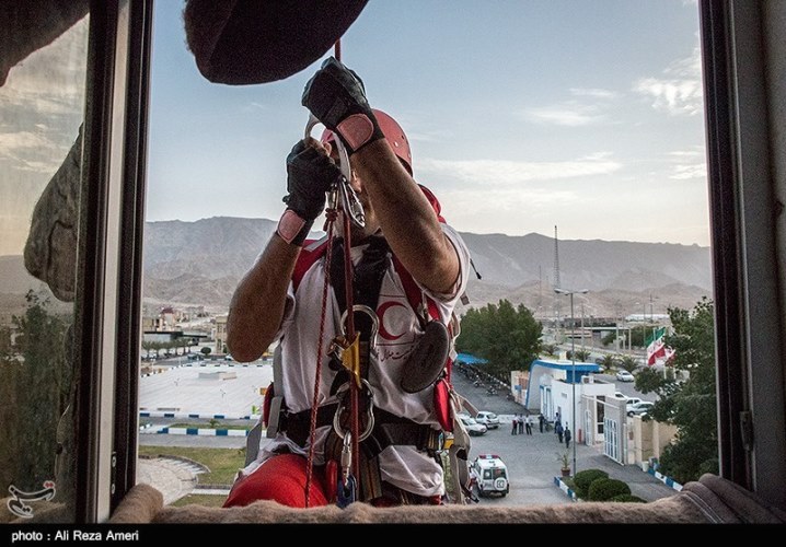 امدادرسانی به بیش از 6 هزار تن از هموطنان با انجام 513 مورد عملیات امدادی/نجات 593 تن و انتقال 360 مصدوم به مراکز درمانی