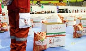 توزیع بستههای حمایتی میان آسیب دیدگان از کرونا در اندیمشک