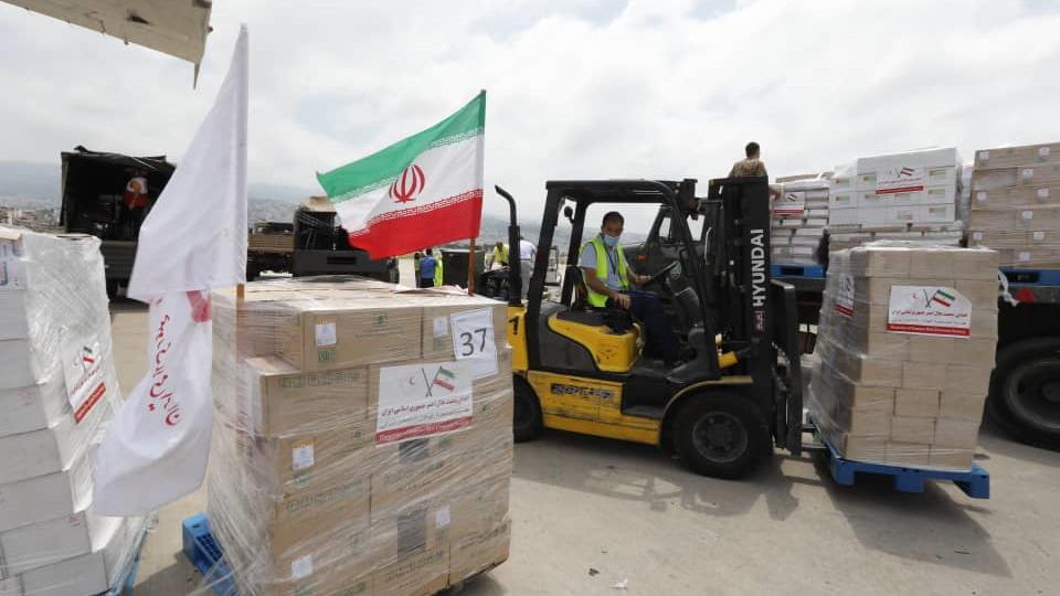 دومین هواپیمای حامل کمک های بشردوستانه در فرودگاه بیروت تخلیه شد