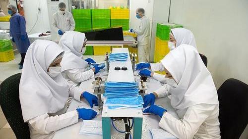تولید بیش از یک میلیون انواع ماسک در هلال احمر/ تداوم فعالیت های سازمان تدارکات پزشکی برای تأمین اقلام بهداشتی و دارویی