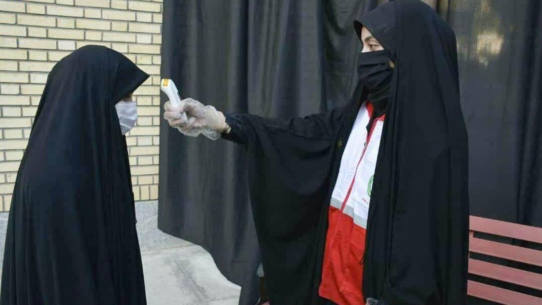 کمک بیش از یک میلیارد تومانی خیرین به هلال احمر برای توزیع ماسک در هیاتهای مذهبی + تصاویر