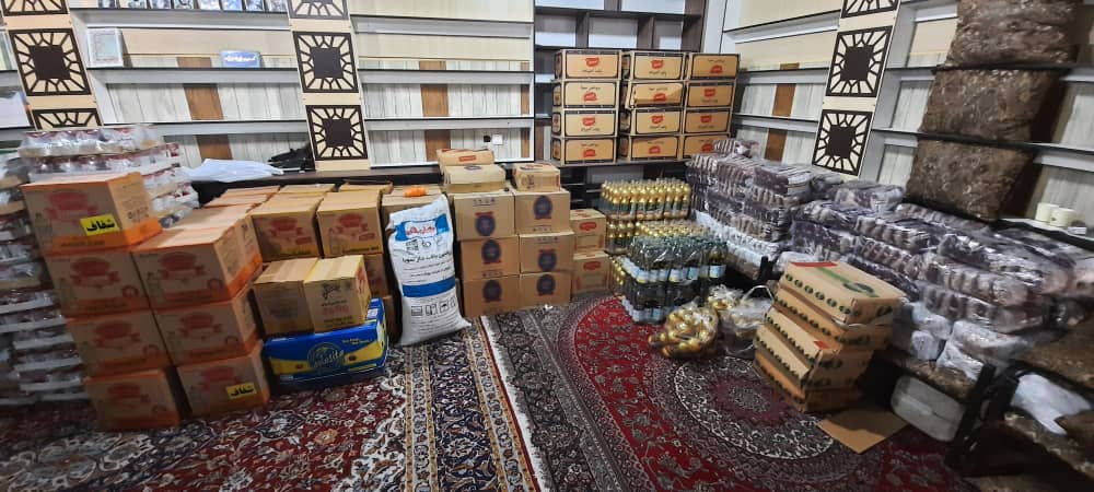 توزیع ۶۵۰ بسته غذایی به همت خانه داوطلب میعاد با شهیدان شیراز