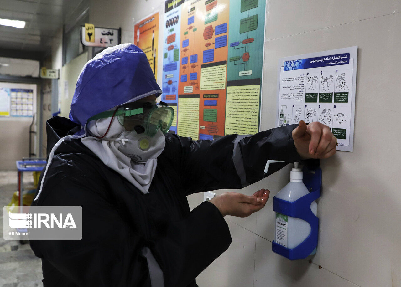با همکاری بنیاد صلح و توسعه چین و بنیاد بین‌المللی توسعه اسلامی انجام شد: اهدای 100 هزار ماسک جراحی به مدافعان حوزه سلامت