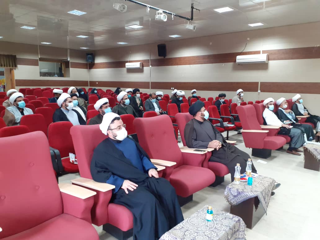 دهمین کارگاه ارتقاء علمی منطقهای ائمه جماعات و کارشناسان فرهنگی هلالاحمر بوشهر و کهگیلویه و بویر احمد