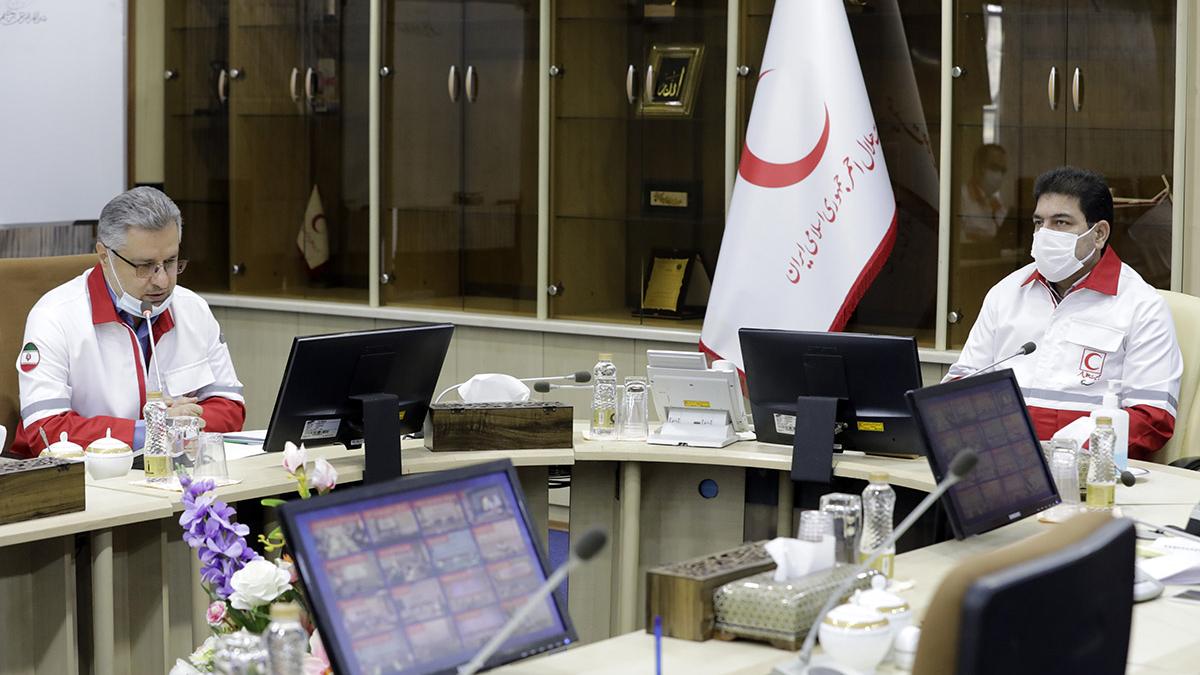 برگزاری جلسه ویدئو کنفرانس رئیس جمعیت هلال احمر با شورای معاونان امداد و نجات استان ها/ تاکید دکتر همتی برای بهبود مبلغ پرداختی به امدادگران و نجاتگران 