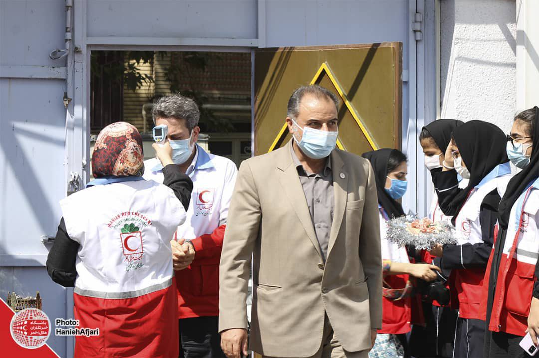 زنگ صلح و دوستی در تهران نواخته شد
