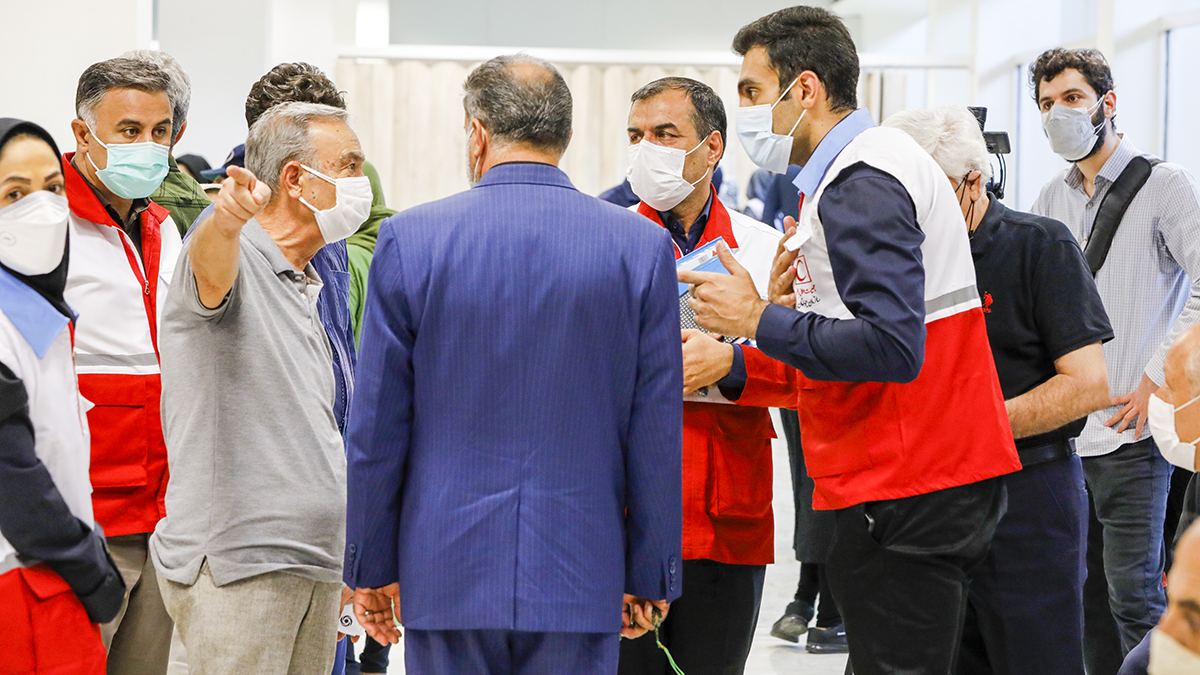 آغاز همکاری دانشجویان عضو هلال‌احمر با وزارت بهداشت در واکسیناسیون عمومی