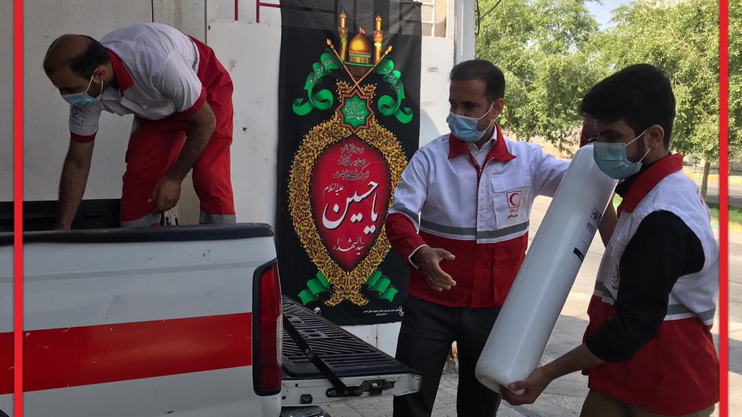 هزینه مراسم عزاداری محرم به هلال‌احمر شهرستان جم اهدا شد