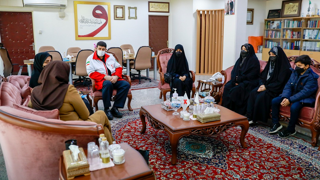 مهار کرونا در کشور با ازخودگذشتگی