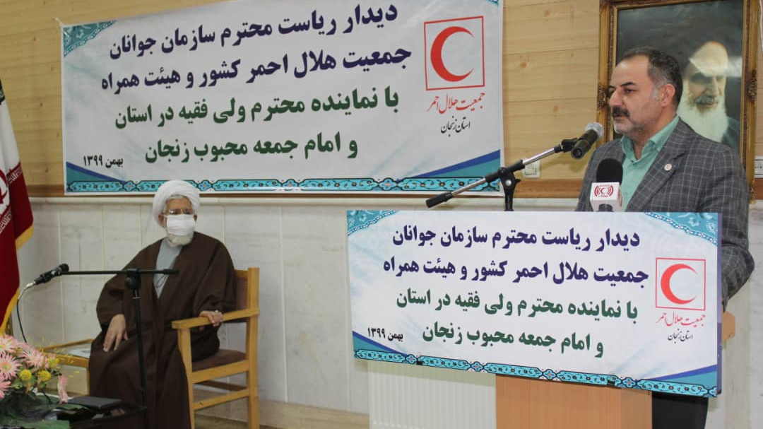 جوانان هلال احمری برای 300 هزار نفر روز خدمات مبارزه با کرونا ارائه می دهند