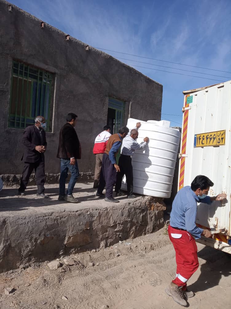 کمک ۲۰۰ میلیون ریالی برای رفع مشکل آب در روستای «نوزاد » خراسان جنوبی
