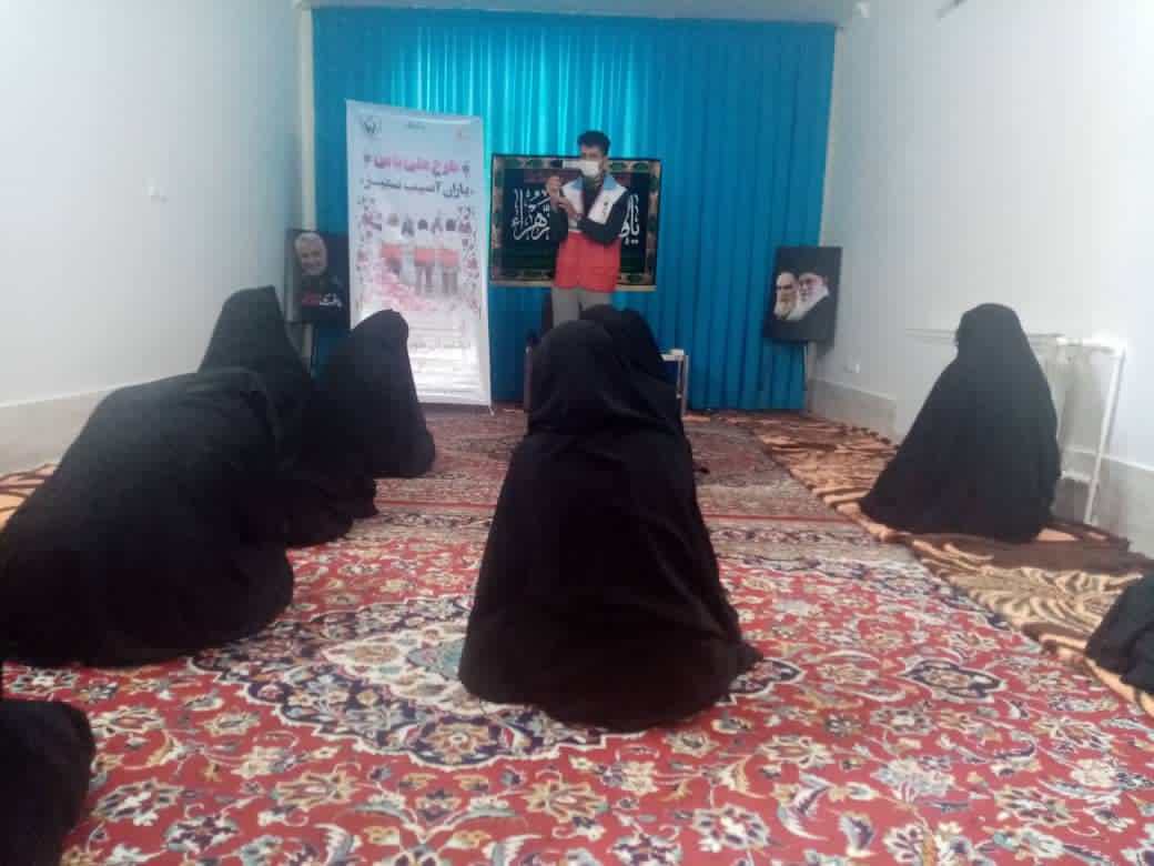 ۴۲ نفر در شهرستان درمیان از آموزش های طرح ملی «یاس» بهره مند شدند