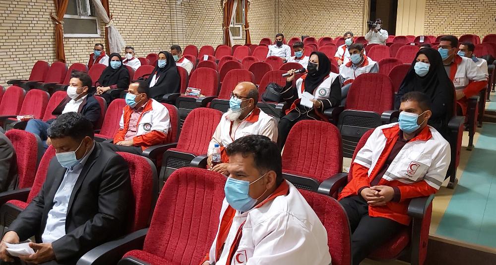 حضور دبیرکل جمعیت هلال احمر در جلسه دیدار با کارکنان و شورای اجرایی فارس