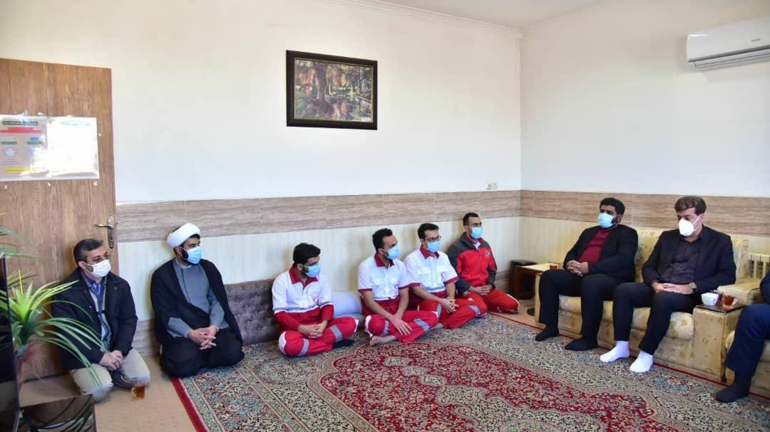 تقدیر فرماندار اردکان از امدادگران پایگاه امداد و نجات جادهای هلالاحمر «خرانق»