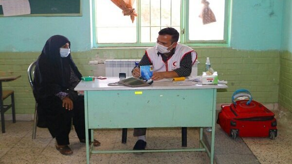 ارائه خدمات کاروان سلامت هلال احمر خراسان رضوی به مددجویان در خراسان جنوبی