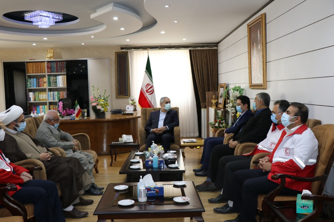 استاندار کردستان: خدمات مرزی هلال احمر در بحث کرونا قابل تقدیر است