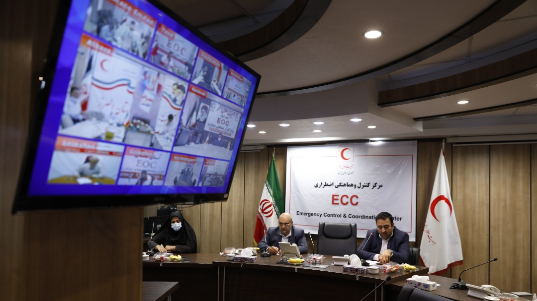 برگزاری نشست آموزشی آشنایی با قوانین تجاری و حقوقی شرکت‌های تابعه هلال‌احمر