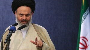 تقدیر آیت الله حسینی بوشهری از عملکرد هلالاحمر استان قم