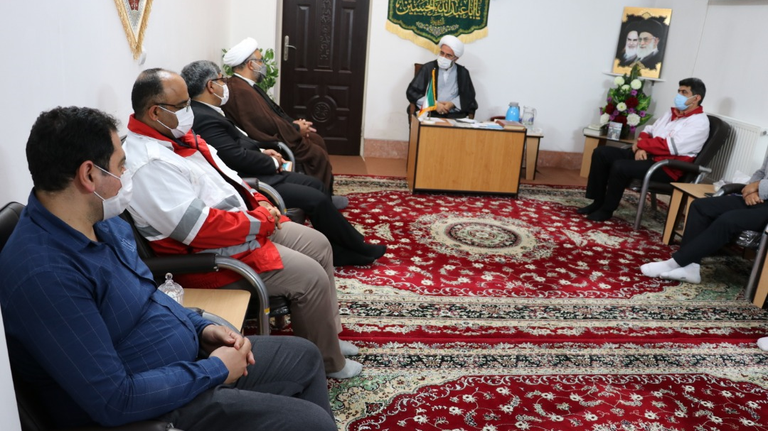 نماینده ولی فقیه در سمنان: کار در هلالاحمر عبادت است