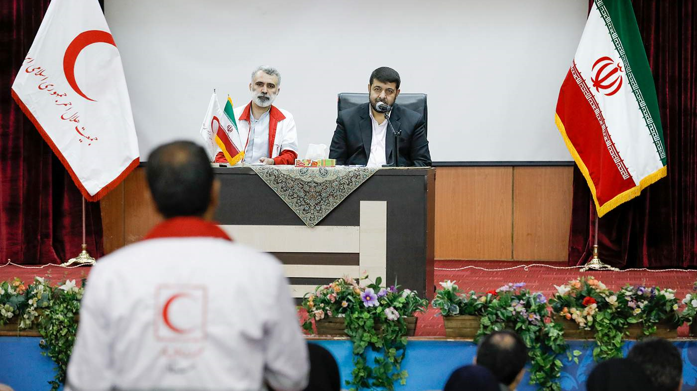 دیدار صمیمی دکتر کولیوند با کارکنان معاونت توسعه منابع انسانی و پشتیبانی هلال‌احمر