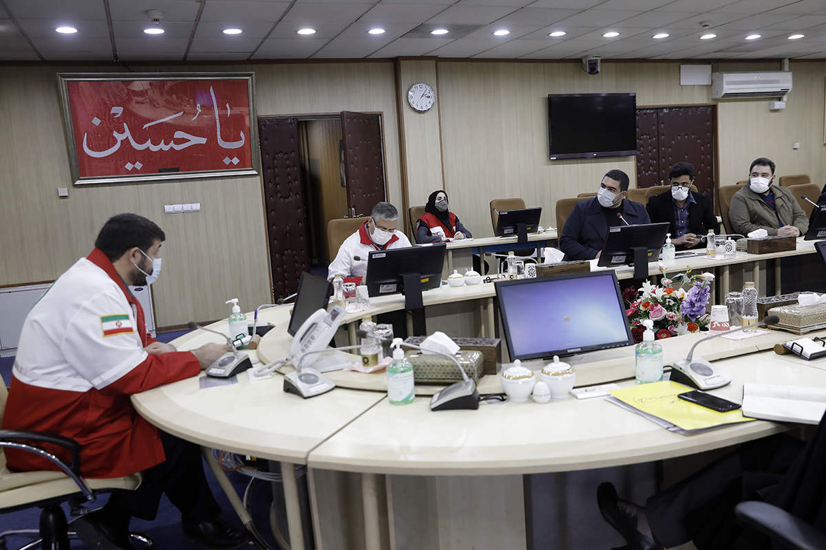 دیدار نمایندگان باشگاه امدادگران جمعیت هلال احمر با رئیس جمعیت هلال احمر