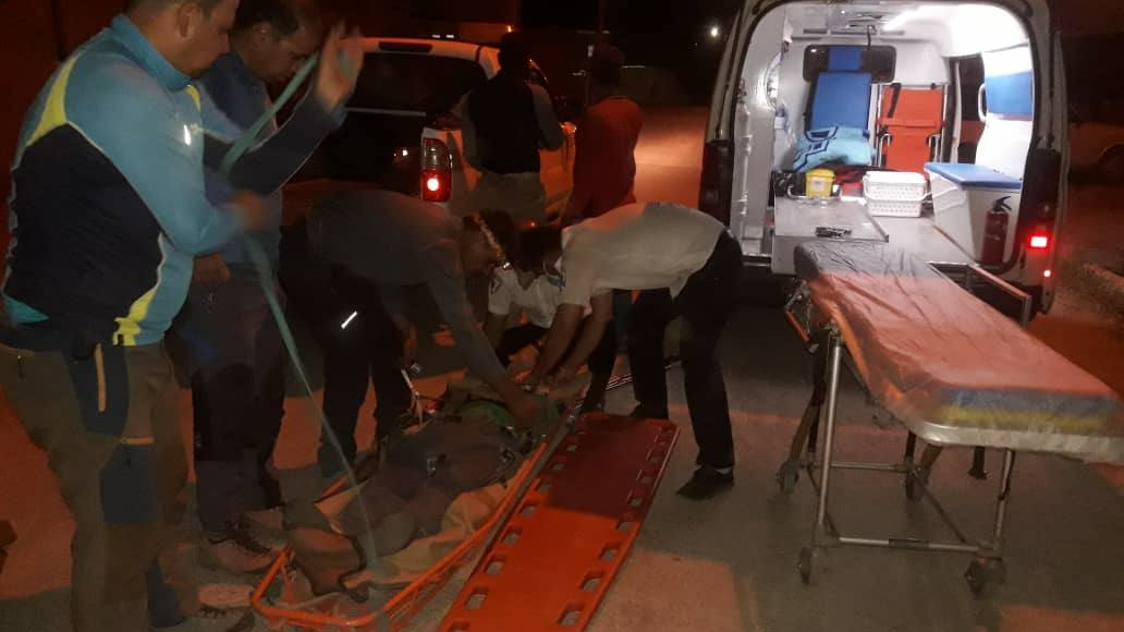 نجات پاراگلایدر سوار ۶۴ ساله در ارتفاعات پیست اسکی پاکل شازند