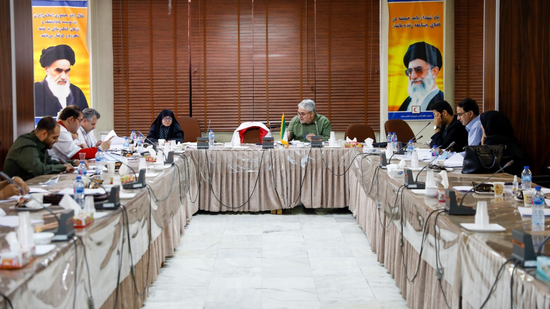 تدوین دستورالعمل جدید نحوه اداره داروخانهها در پیچ آخر