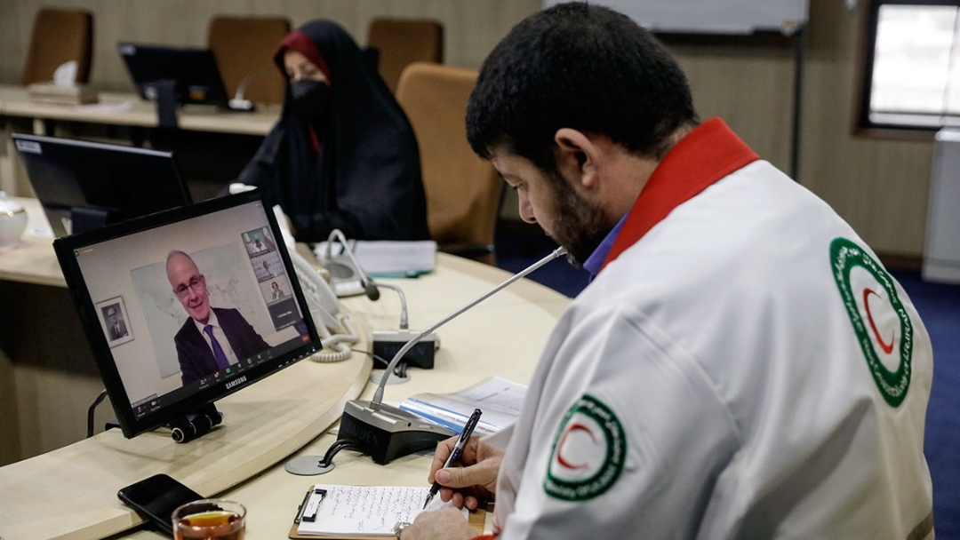 دبیرکل فدراسیون بین المللی صلیب سرخ: از پیشنهاد اهدای واکسن برکت توسط هلال احمر ایران استقبال میکنیم
