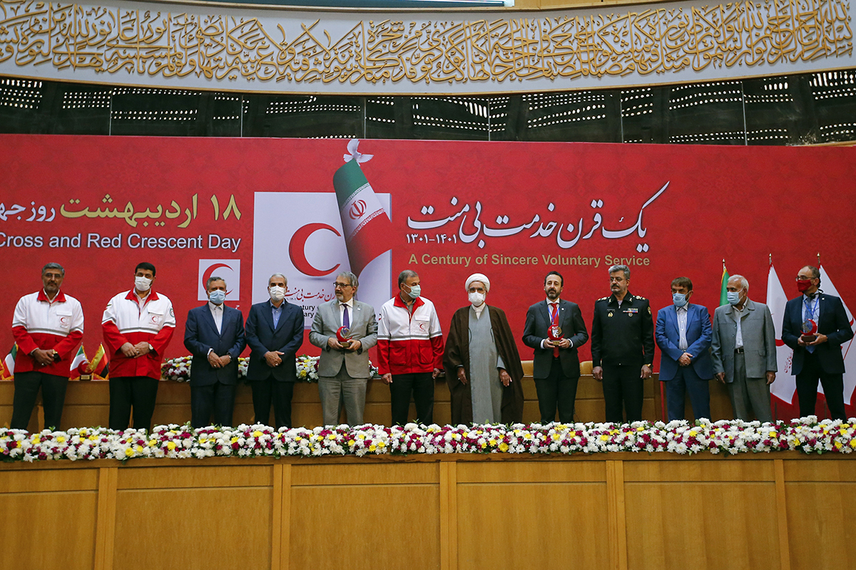 مراسم گرامیداشت یکصدمین سالروز تاسیس جمعیت هلال احمر ایران برگزار شد/ گزارش تصویری