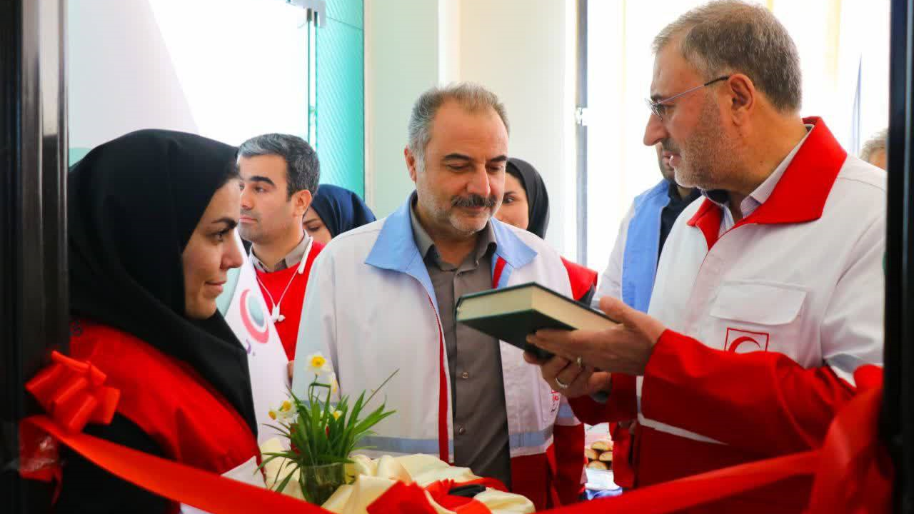 با حضور دبیرکل جمعیت هلال احمر؛ باشگاه آموزش و رسانه(باور) افتتاح شد