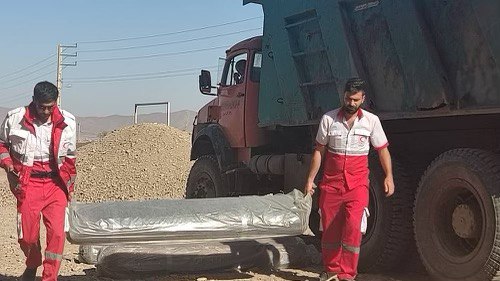 رئیس جمعیت هلال احمر خبر داد: ۶۵۰۰ بسته غذایی ۷۲ ساعته میان زلزلهزدگان خوی توزیع میشود