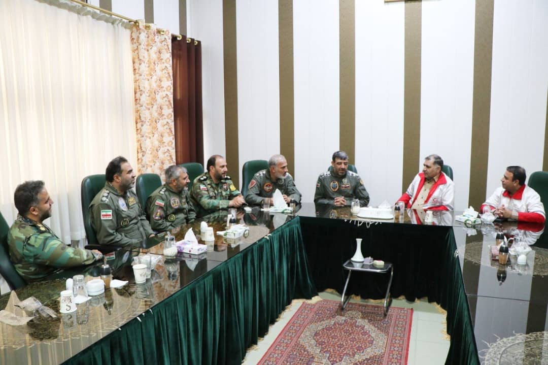 همکاری هلال احمر و هوانیروز در کرمانشاه 