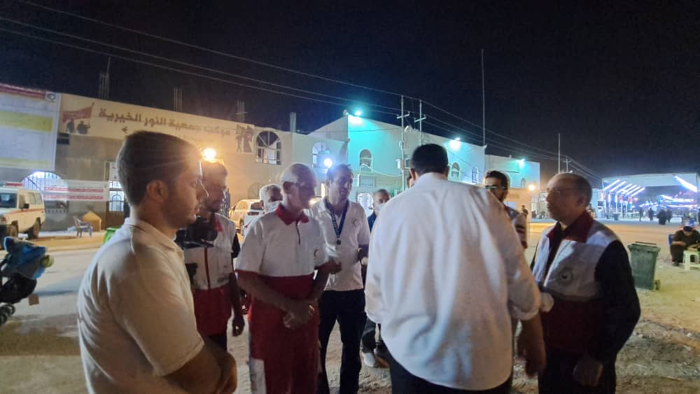 بازدید شبانه دکتر کولیوند از مراکز درمانی جمعیت هلال احمر در عراق