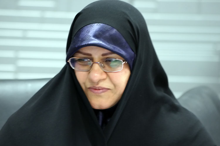 رئیس سازمان داوطلبان جمعیت هلال احمر خبر داد: ارائه خدمات سلامت با تلاش 18 هزار پزشک داوطلب/ اعزام 12 هزار کاروان سلامت به مناطق محروم در سال گذشته