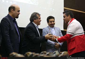 تقدیر از سخنگوی سازمان امداد و نجات هلال احمر در اولین جشنواره جایزه ملی «آرمان برتر»