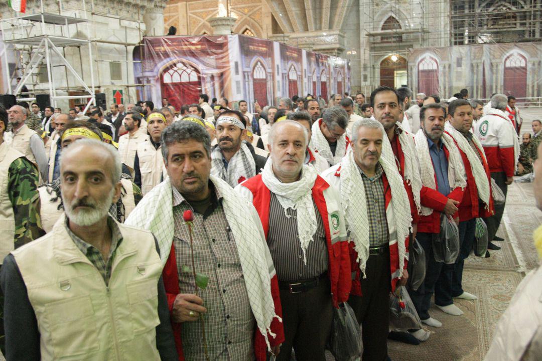 تجدید میثاق کارکنان بسیجی سازمان امداد و نجات با آرمان های امام(ره) و شهدای انقلاب