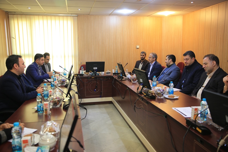 بازدید اعضای هیات نظارت بر مسافرت خارجی کارکنان دولت از هلال احمر