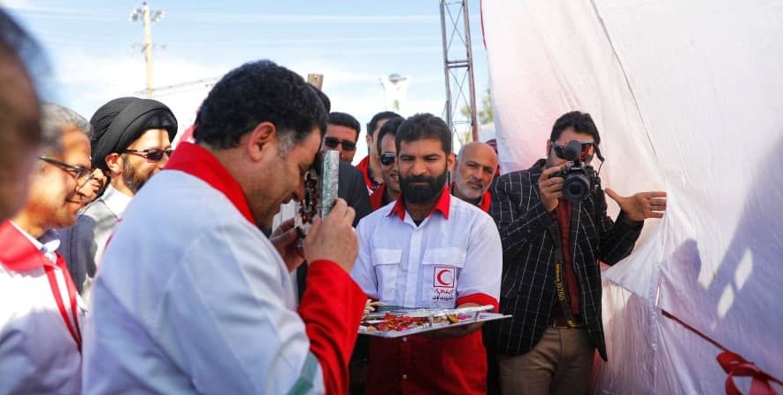 هر جا دغدغه و رنجی باشد هلال احمر ورود می کند