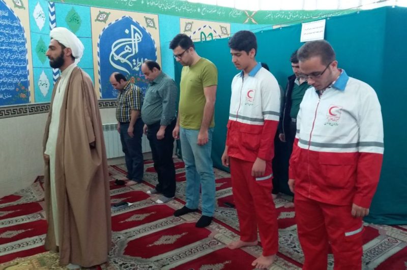 اقامه نماز بیش از 58 هزار مسافر نوروزی در خیمه های نماز هلال احمر