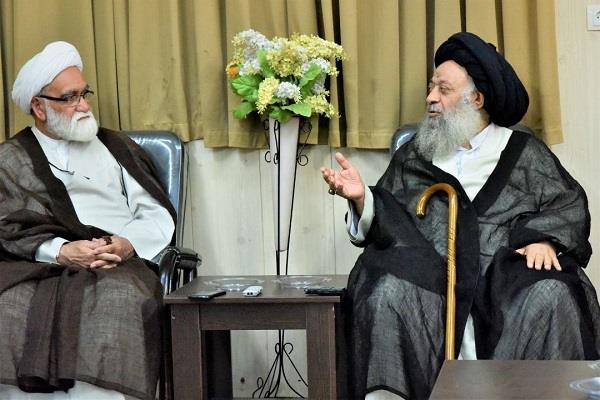 نماینده ولی فقیه در جمعیت هلالاحمر: باید روحیه امید به زندگی به خانواده های سیل زده بازگردد