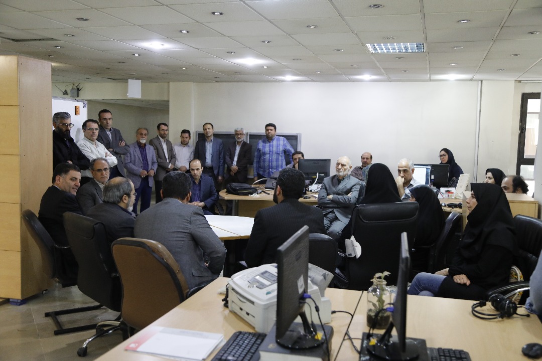 دیدار دکتر پیوندی با کارکنان روابط عمومی جمعیت هلالاحمر به مناسبت روز ارتباطات