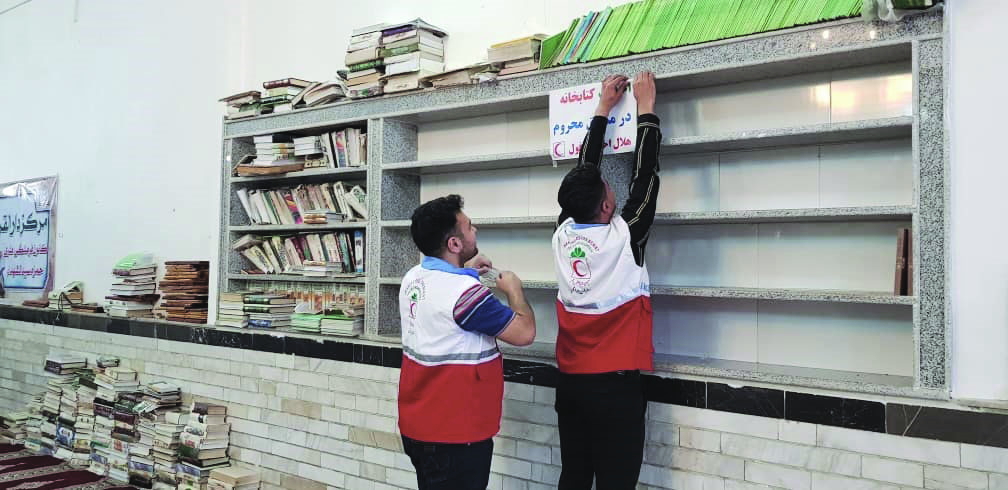 دانشجویان دزفولی در روستاهای محروم کتابخانه راهاندازی کردهاند؛ دست در دست یار مهربان