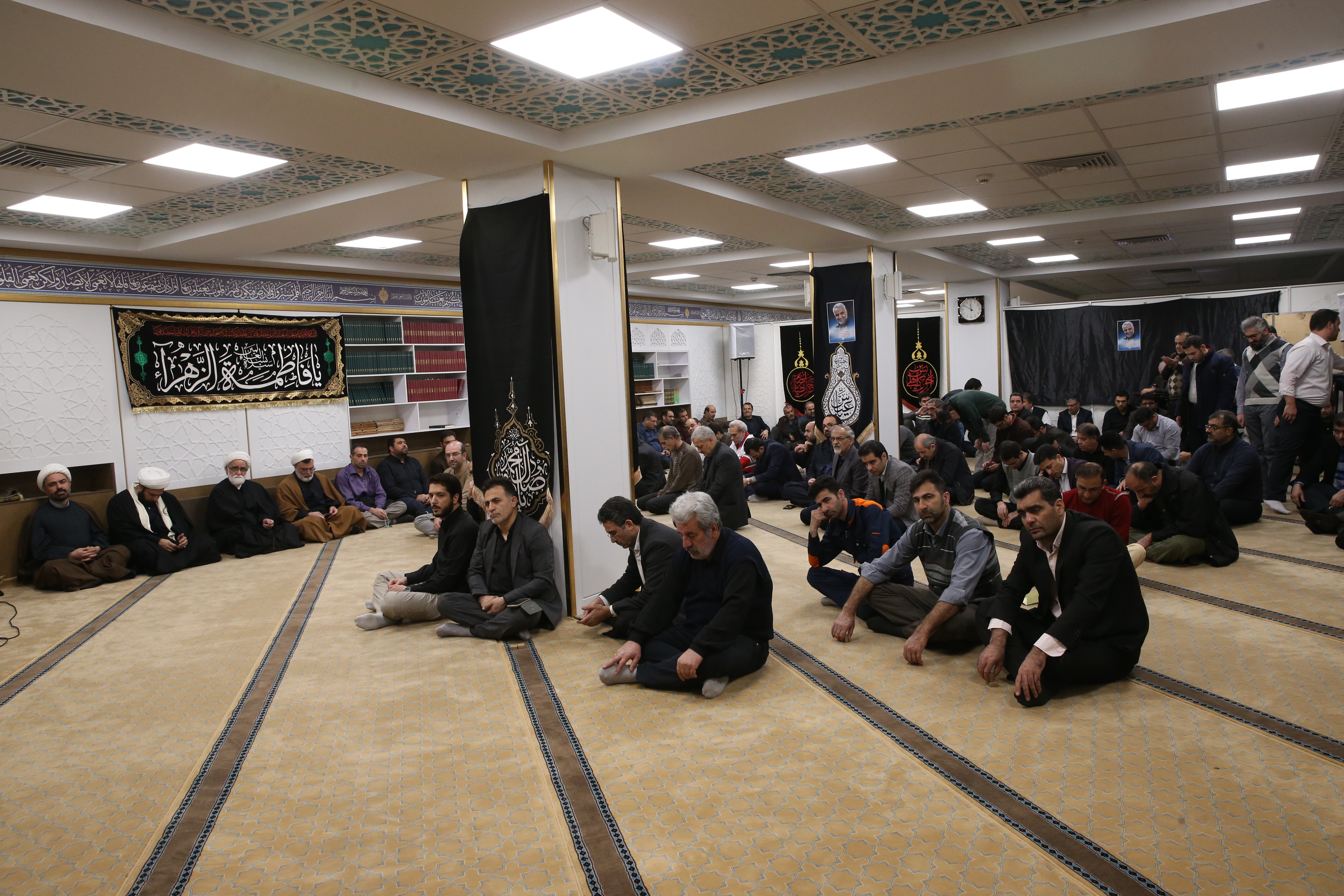 مراسم عزاداری شهادت حضرت فاطمه زهرا(س) در هلال احمر/ گزارش تصویری