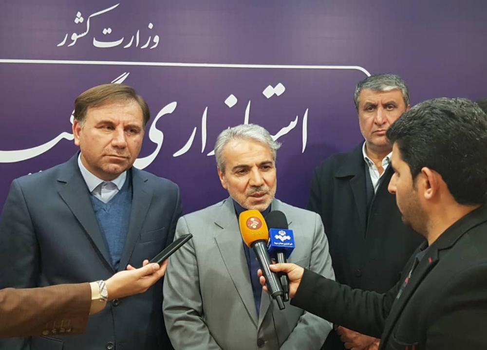 رئیس سازمان برنامه و بودجه اعلام کرد: اختصاص اعتبارات لازم برای تقویت انبارها و خدمات امدادی به هلال احمر