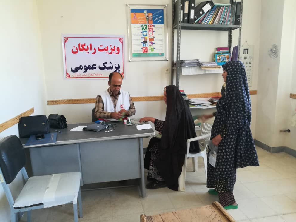 اعزام کاروان سلامت هلال احمر تفرش به روستاهای محروم رودبار/ ارائه خدمات کاروان سلامت هلال احمر خمین در روستاهای محروم شهرستان